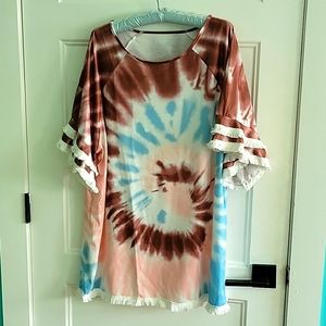 Plus size tie dye fringe top boho style fits 2XL to 3XL NWOT New without Tags